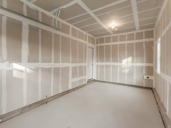 Middle Country Meadows