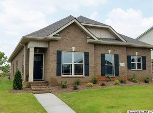 26 Cypress Grove Ln, Huntsville, AL 35824