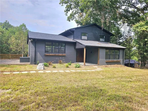 115 Cornelius Ave, Mount Airy, NC 27030