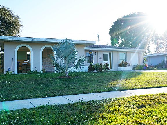 3rd image of 8269 Fay Ave