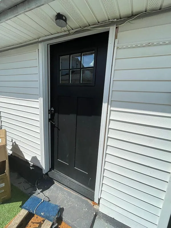 1 bed, 1.0 bath, 4459 sqft, $1,850 — Photo 2