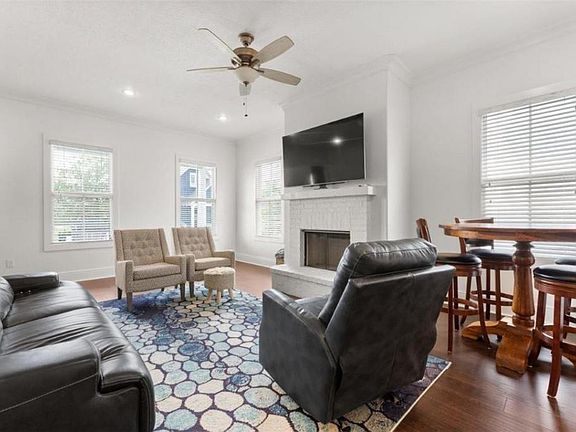 5th image of 2030 Saint Joseph Ave