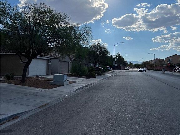 2nd image of 6461 W Eldorado Ln
