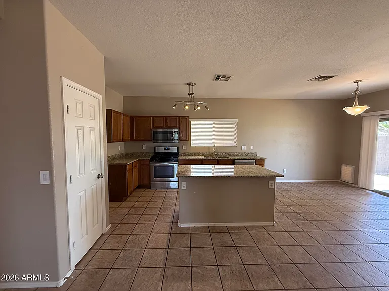 3892 S Moccasin Trl — Photo 7