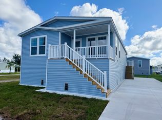 72 Kiowa Dr #KI72, Fort Myers Beach, FL 33931