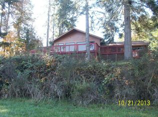 551 Oliver Ln, Roseburg, OR 97470