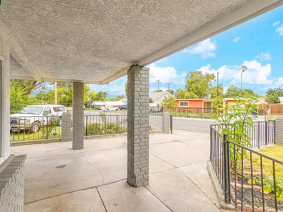 Covered Porch