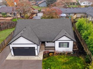 2421 Benson Ln, Eugene, OR 97408