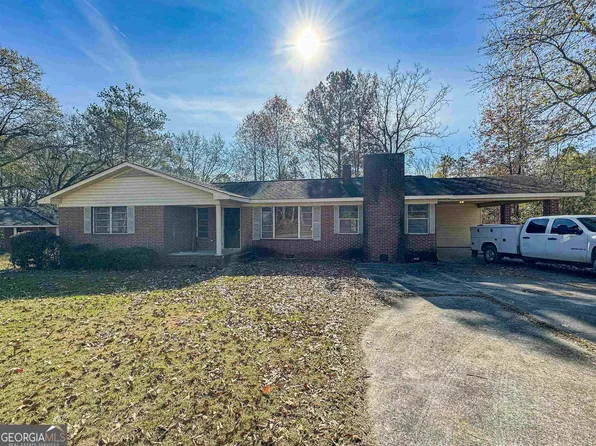 222 Hospital Dr, Washington, GA 30673