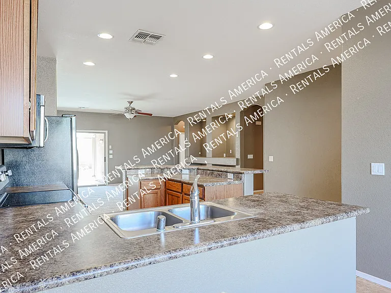 12823 W Modesto Dr — Photo 13