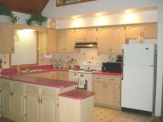 4th image of 11456 Scotland Ave