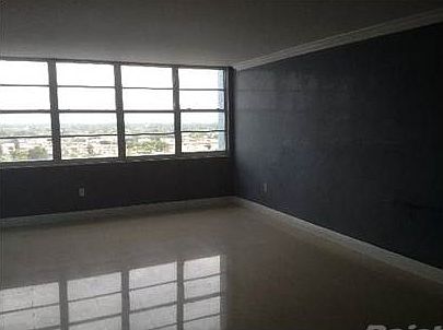 3rd image of 1351 NE Miami Gardens Dr APT 1414