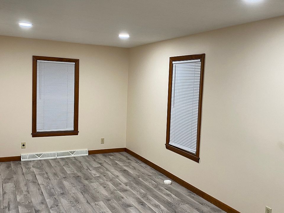 1st image of 951 Pine St