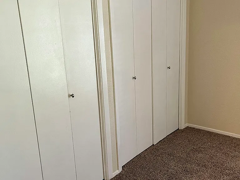 821 Betsy Ross Dr #A — Photo 12