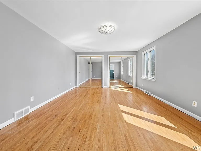 40 Tristan Ln — Photo 25
