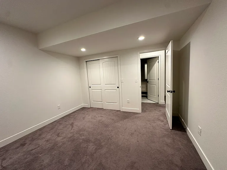 9439 E 52nd Ave — Photo 28