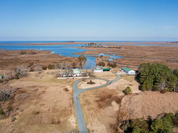 21383 Hopkins Rd, Parksley, VA 23421