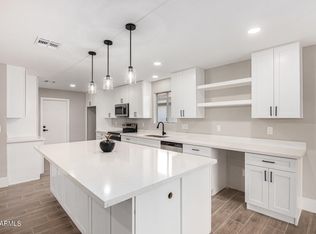 26618 S New Town Dr, Sun Lakes, AZ 85248