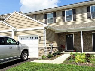 339 Cedar Holw, Manheim, PA 17545