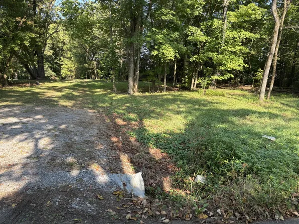 118 Sunset Ave, Englewood, TN 37329