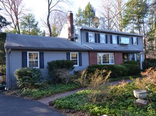 10 Sheridan Ave, Waldwick, NJ 07463
