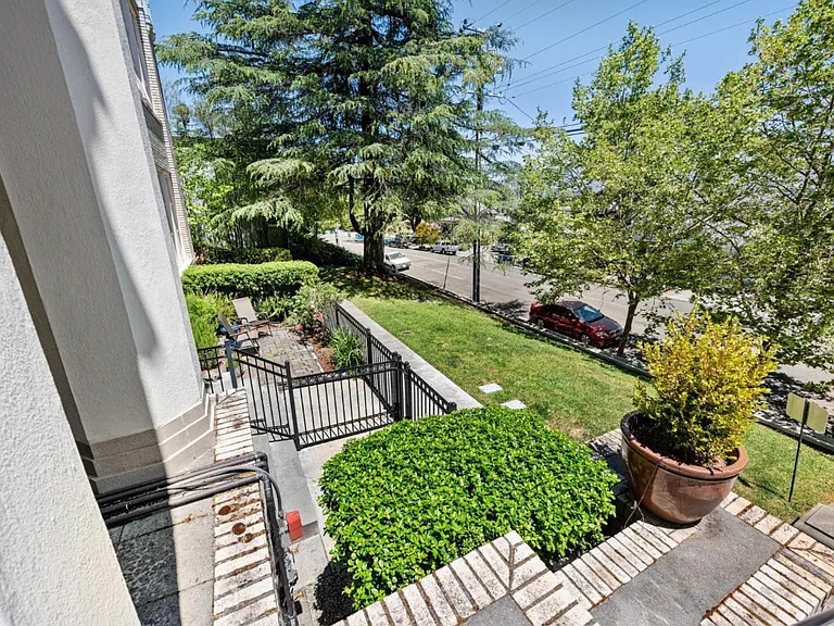 From townhouse entryway looking towards Keller Street