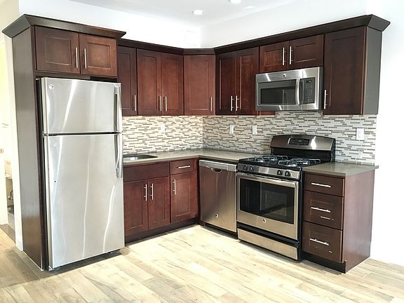 4th image of 37-10 31st Ave #3RR