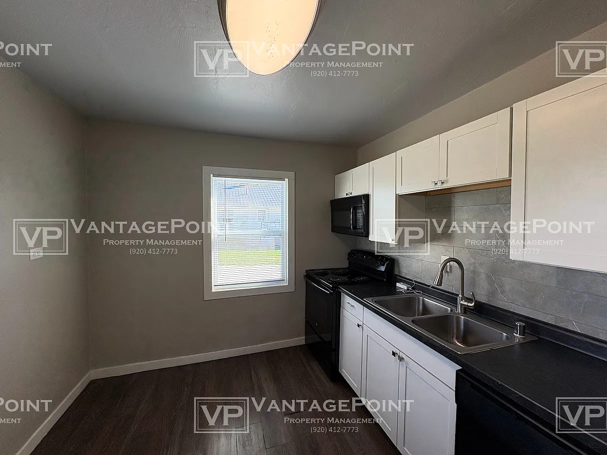 3513 Dale Street - OAN - Front — Photo 3