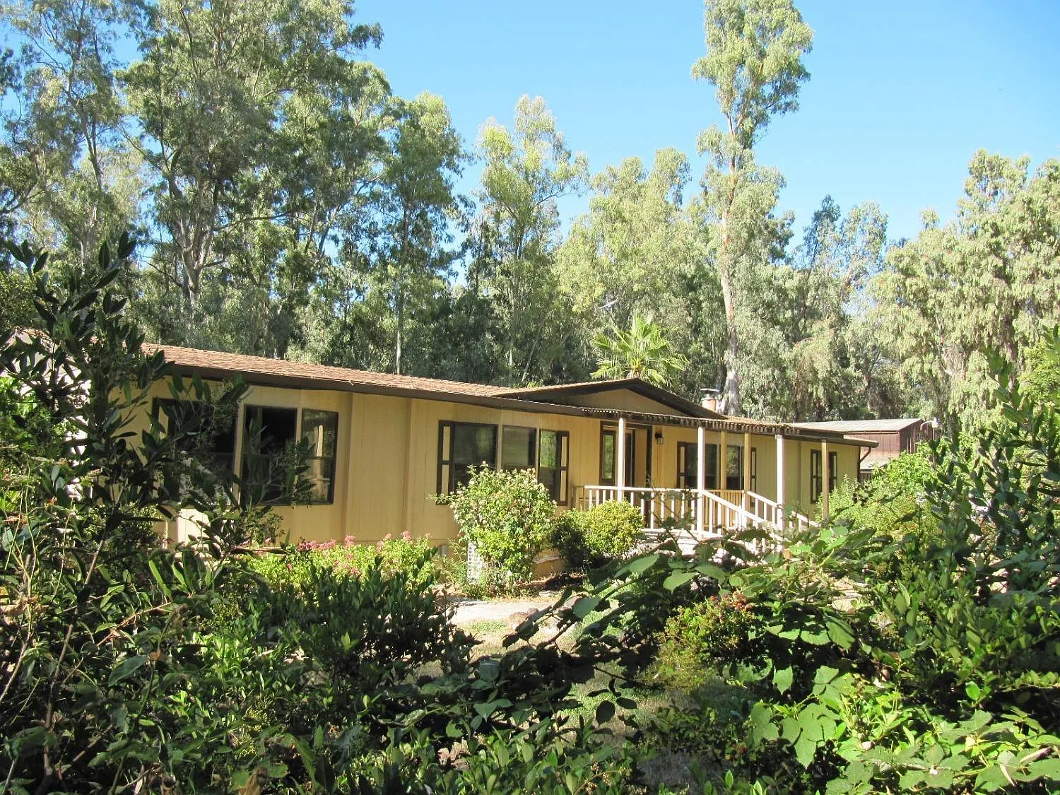 7621 Eucalyptus Road photo 1