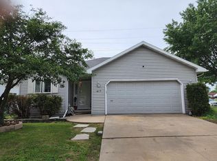 417 E Roeland Ave, Appleton, WI 54915