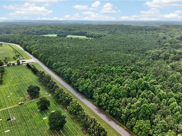 Milners Rd, Suffolk, VA 23434