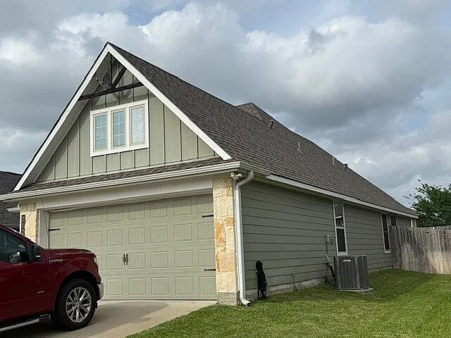 Building Photo - 2120 Markley Dr
