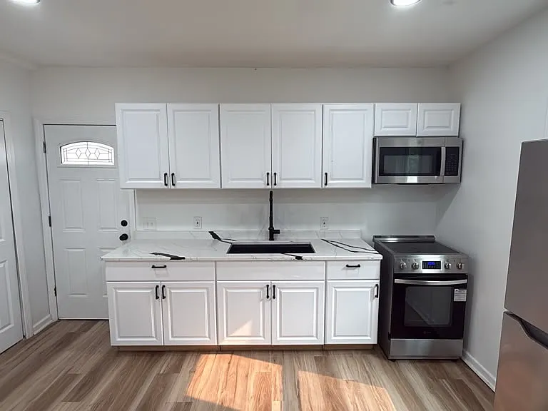 6211 Lawn Ave #1 — Photo 1