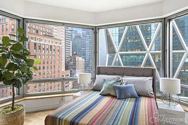 Sold by City Connections Realty | media 2
