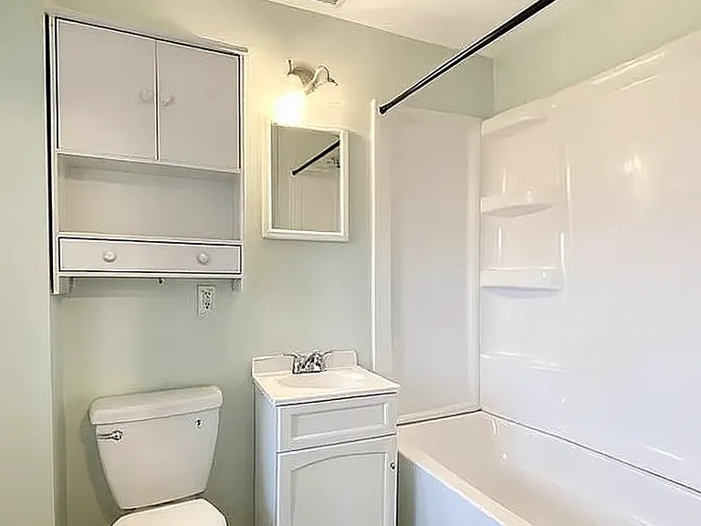 142 Langdon Ave NE #1 — Photo 15