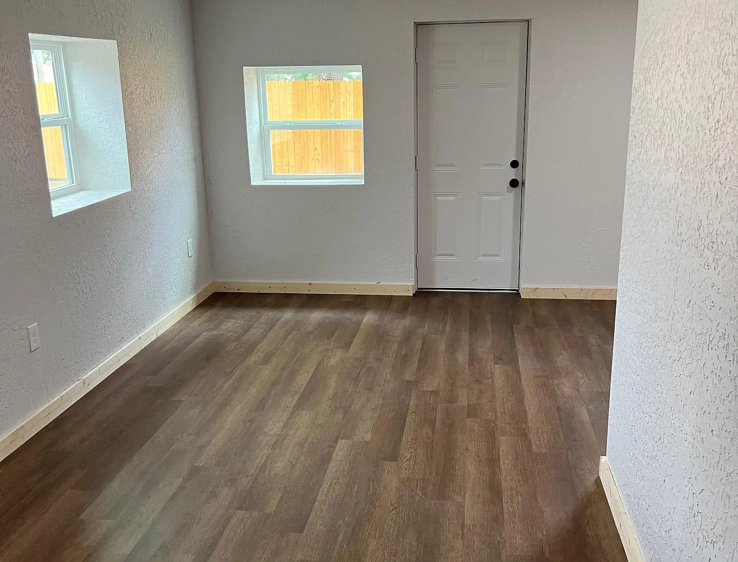 4 bed, 1886 sqft, $1,650 — Photo 4