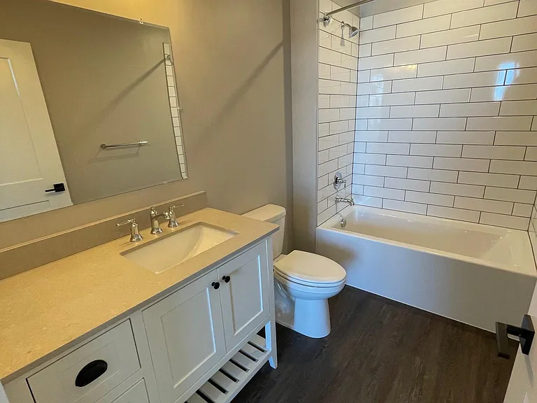 605 N 7th Ave #306 — Photo 6