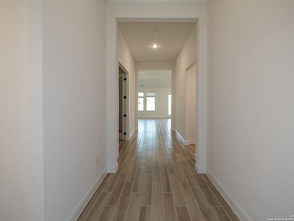 3rd image of 5211 Everly terrace