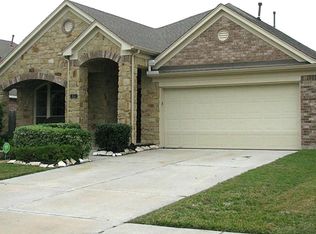 866 Sierra Brook Ln, League City, TX 77573