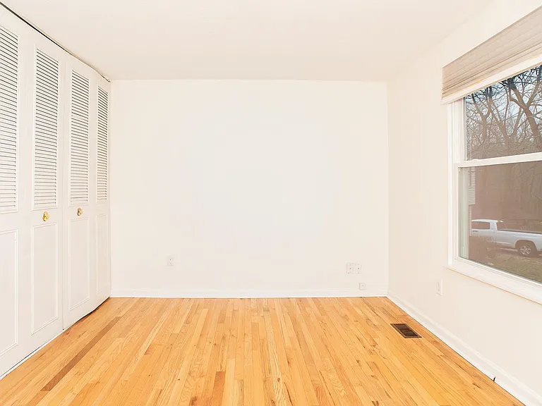 430 Blossom Tree Ct — Photo 16