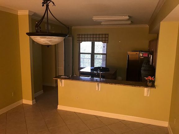 Formal Dining