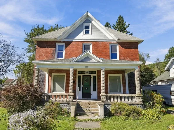 151 Lincoln Ave, Salamanca, NY 14779
