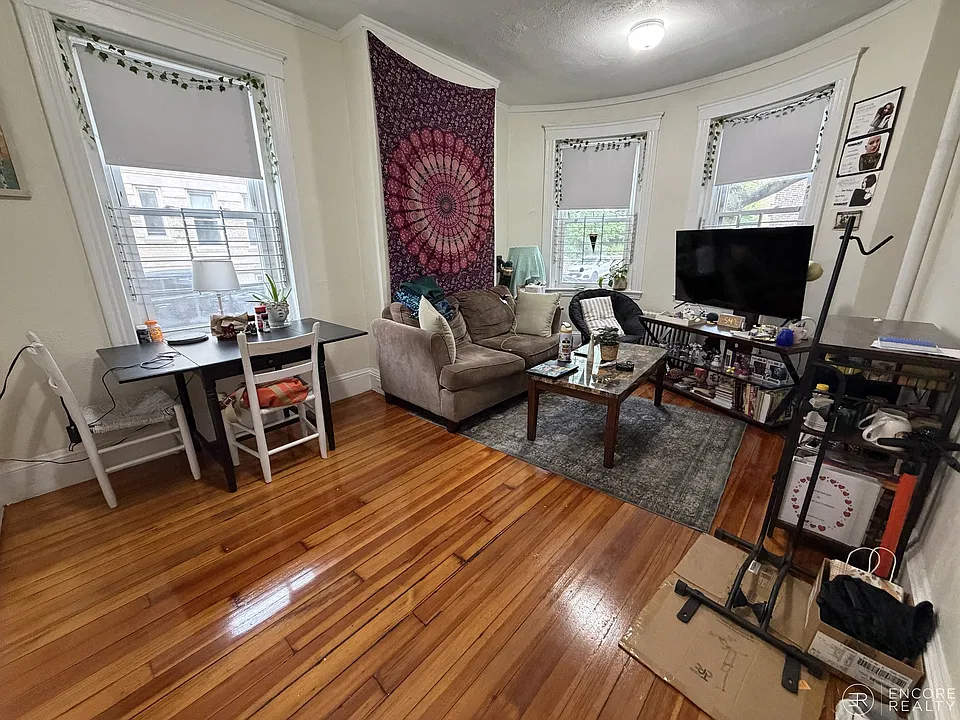 128 Allston St #7