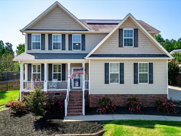 606 Summitbluff Dr, Greenville, SC 29617