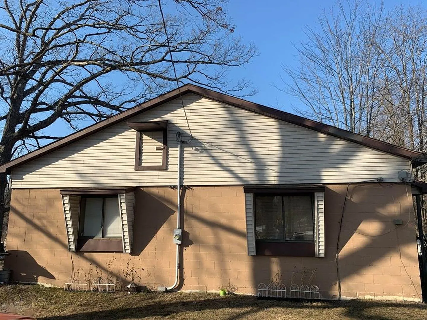 2648 S Getty St — Photo 1
