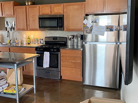 2nd image of 4301 Levante Dr