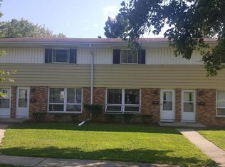 5413 East Dr APT 3, Loves Park, IL 61111