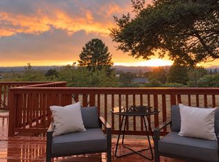 2280 Olivet Ln, Santa Rosa, CA 95401