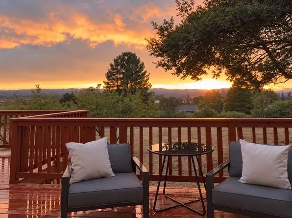 2280 Olivet Lane, Santa Rosa, CA 95401