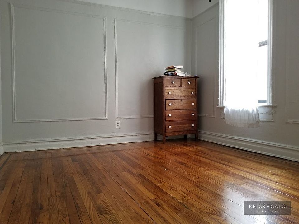 1st image of 1633 Sterling Pl APT 1I